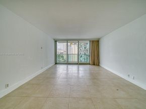 1000 West Ave 1423, Miami Beach FL 33139