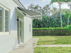 588 Palmetto Dr, Miami Springs FL 33166