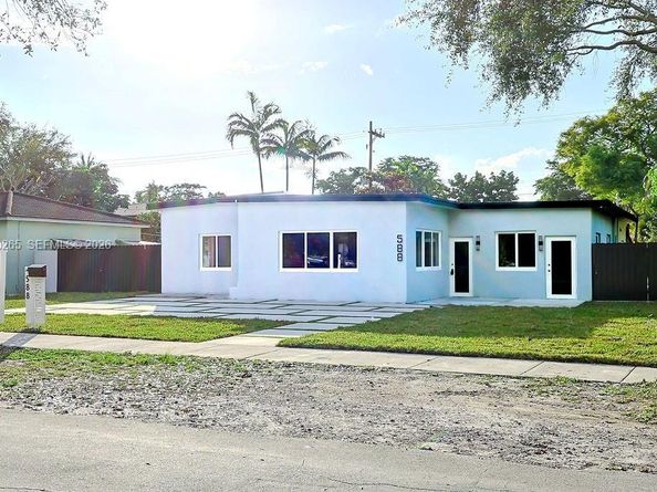 588 Palmetto Dr, Miami Springs FL 33166