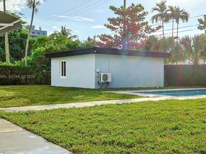 588 Palmetto Dr, Miami Springs FL 33166