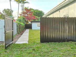 588 Palmetto Dr, Miami Springs FL 33166