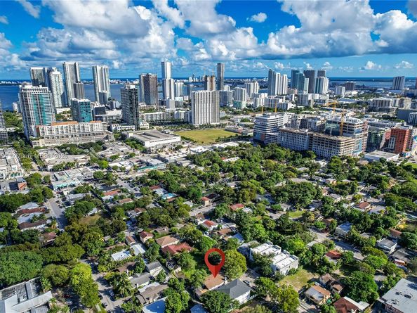 145 NW 33rd St, Miami FL 33127