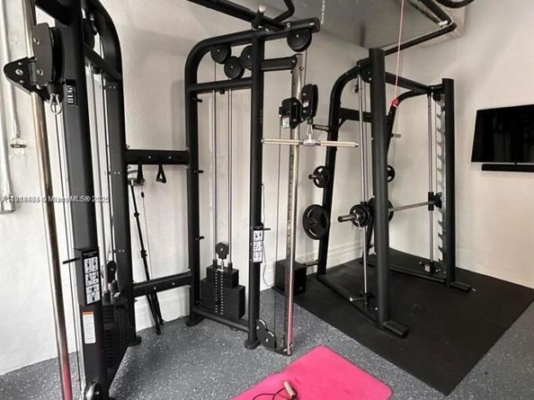 7944 NW 111th Way, Parkland FL 33076