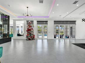 7944 NW 111th Way, Parkland FL 33076