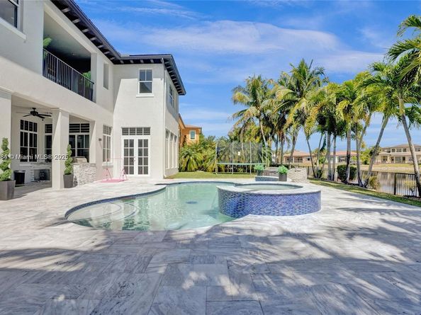 7944 NW 111th Way, Parkland FL 33076