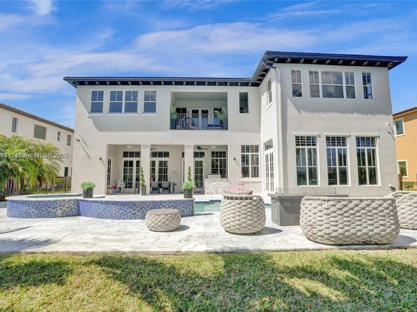 7944 NW 111th Way, Parkland FL 33076