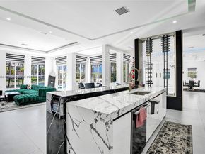 7944 NW 111th Way, Parkland FL 33076