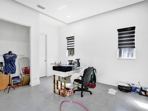 7944 NW 111th Way, Parkland FL 33076