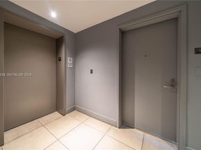 16385 Biscayne Blvd 1120, North Miami Beach FL 33160