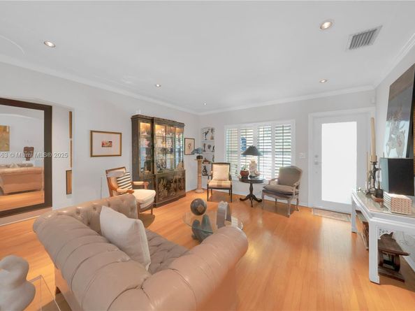 2665 SW 17th Ave, Miami FL 33133