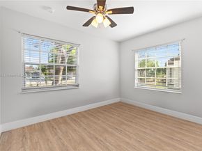 10634 SW 182nd St, Miami FL 33157