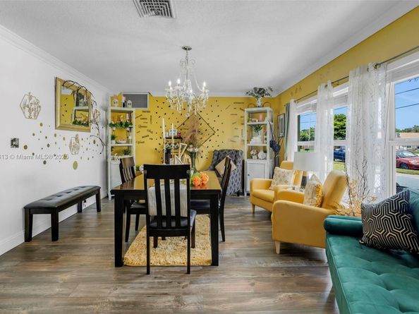 2239 NW 65th Ave, Margate FL 33063