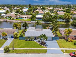 2239 NW 65th Ave, Margate FL 33063
