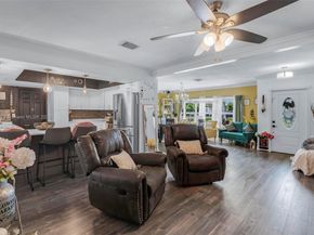 2239 NW 65th Ave, Margate FL 33063