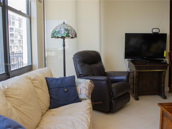 1865 Brickell Ave A2111, Miami FL 33129