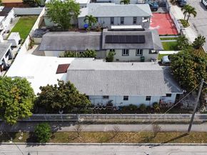 93 NW 44th St, Miami FL 33127