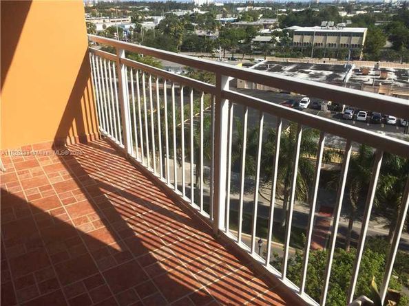 2025 NE 164th St 901, North Miami Beach FL 33162