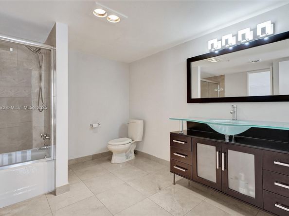 20355 NE 34th Ct 2725, Aventura FL 33180