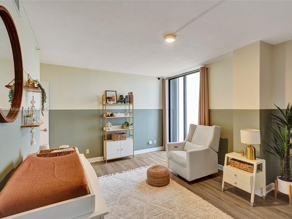 20355 NE 34th Ct 2725, Aventura FL 33180