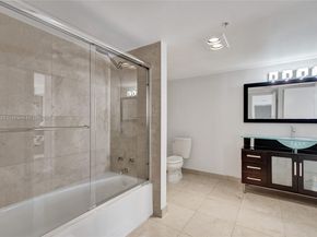 20355 NE 34th Ct 2725, Aventura FL 33180