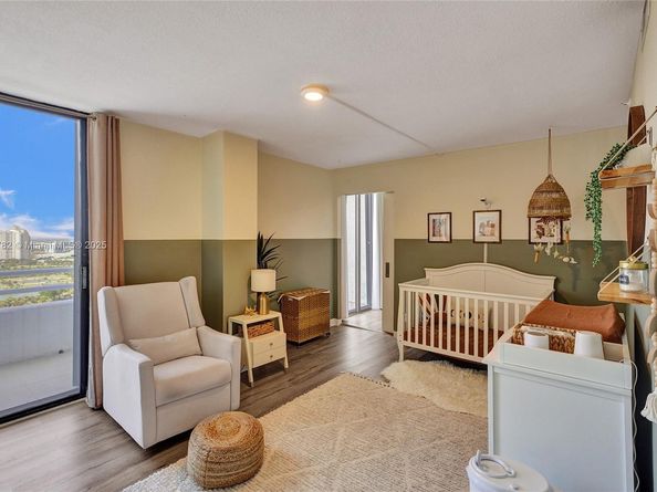 20355 NE 34th Ct 2725, Aventura FL 33180