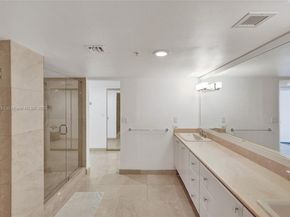 20355 NE 34th Ct 2725, Aventura FL 33180