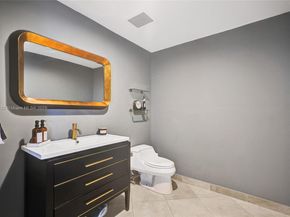 20355 NE 34th Ct 2725, Aventura FL 33180