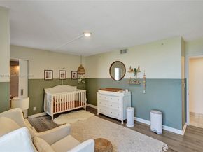 20355 NE 34th Ct 2725, Aventura FL 33180