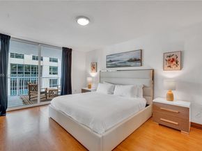 1200 Brickell Bay Dr 1914, Miami FL 33131