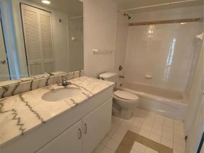 1200 Brickell Bay Dr 1914, Miami FL 33131