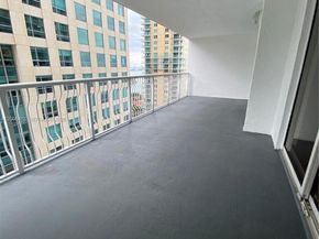 1200 Brickell Bay Dr 1914, Miami FL 33131