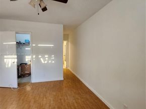 1100 NE 9th Ave 203, Fort Lauderdale FL 3240