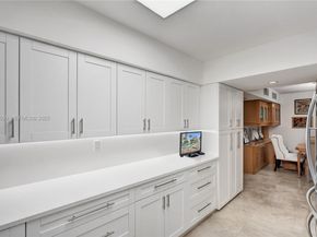 3600 Mystic Pointe Dr 311, Aventura FL 33180