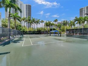 3600 Mystic Pointe Dr 311, Aventura FL 33180