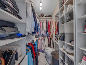 250 180th Dr 352, Sunny Isles Beach FL 33160