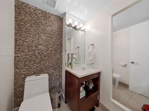 250 180th Dr 352, Sunny Isles Beach FL 33160