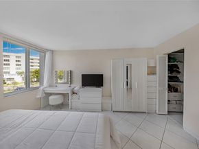 250 180th Dr 352, Sunny Isles Beach FL 33160