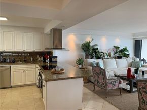 2 Grove Isle Dr B1507, Miami FL 33133