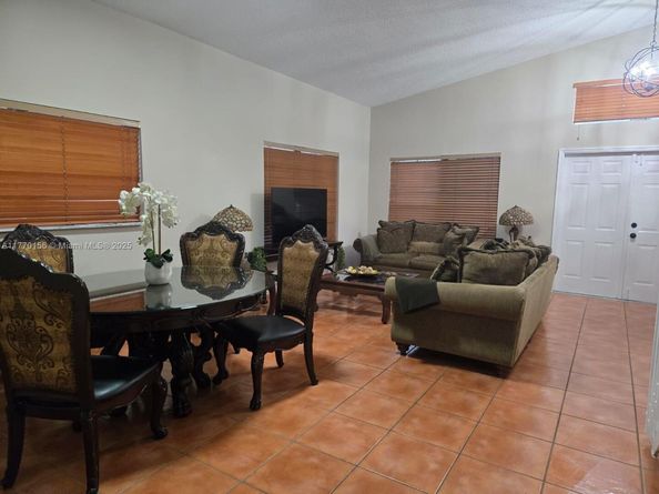 24911 SW 120th Pl, Homestead FL 33032