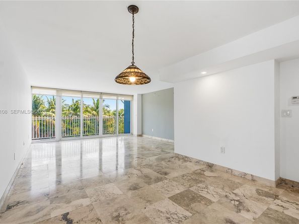 7824 Collins Ave 401, Miami Beach FL 33141