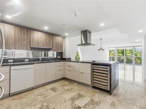 7824 Collins Ave 401, Miami Beach FL 33141