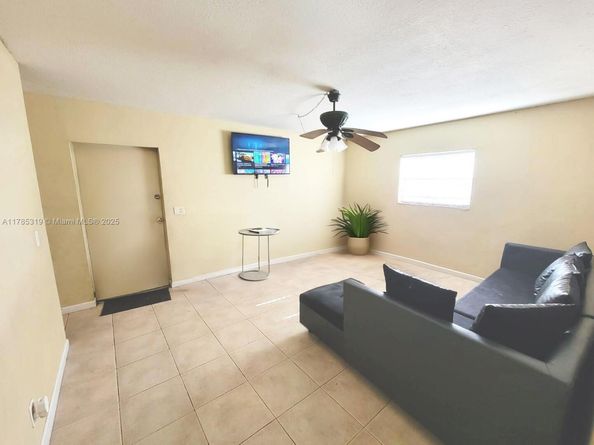 1829 N A St 50, Lake Worth FL 33460