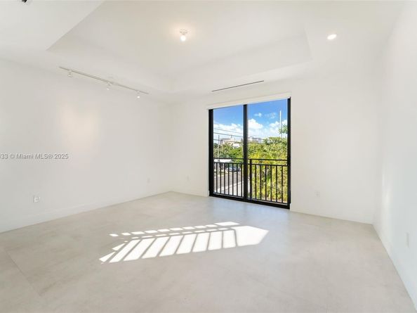 3345 SW 22nd Ter, Miami FL 33145