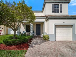 901 NE 191st St, Miami FL 33179