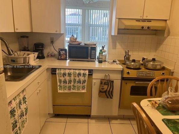 17560 Atlantic Blvd 116, Sunny Isles Beach FL 33160