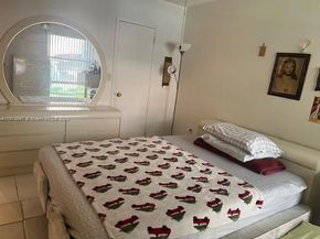 17560 Atlantic Blvd 116, Sunny Isles Beach FL 33160