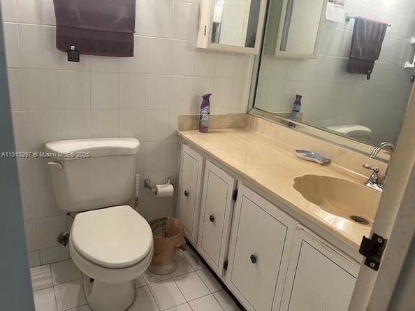 17560 Atlantic Blvd 116, Sunny Isles Beach FL 33160