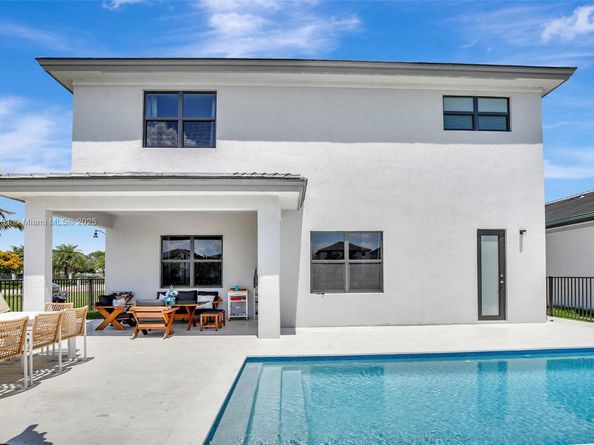 4520 SW 173rd Ave, Miramar FL 33029