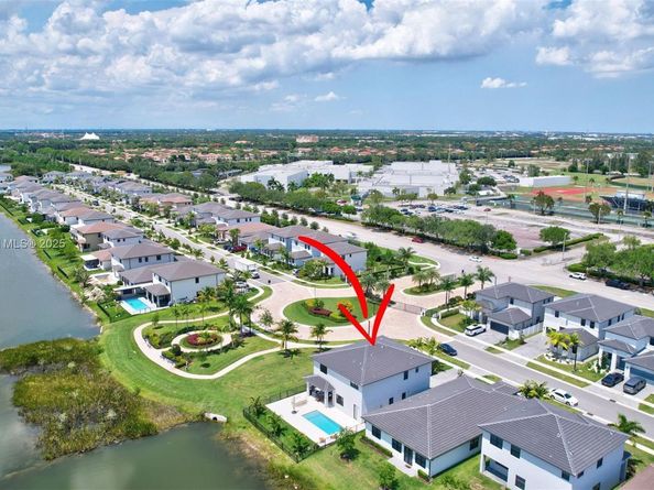 4520 SW 173rd Ave, Miramar FL 33029