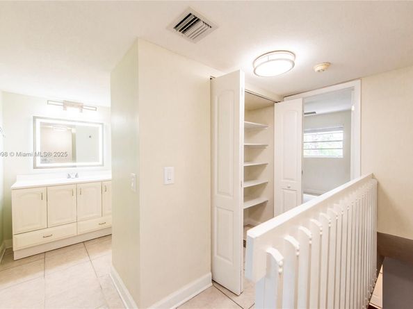 4600 SW 67th Ave 237, Miami FL 33155